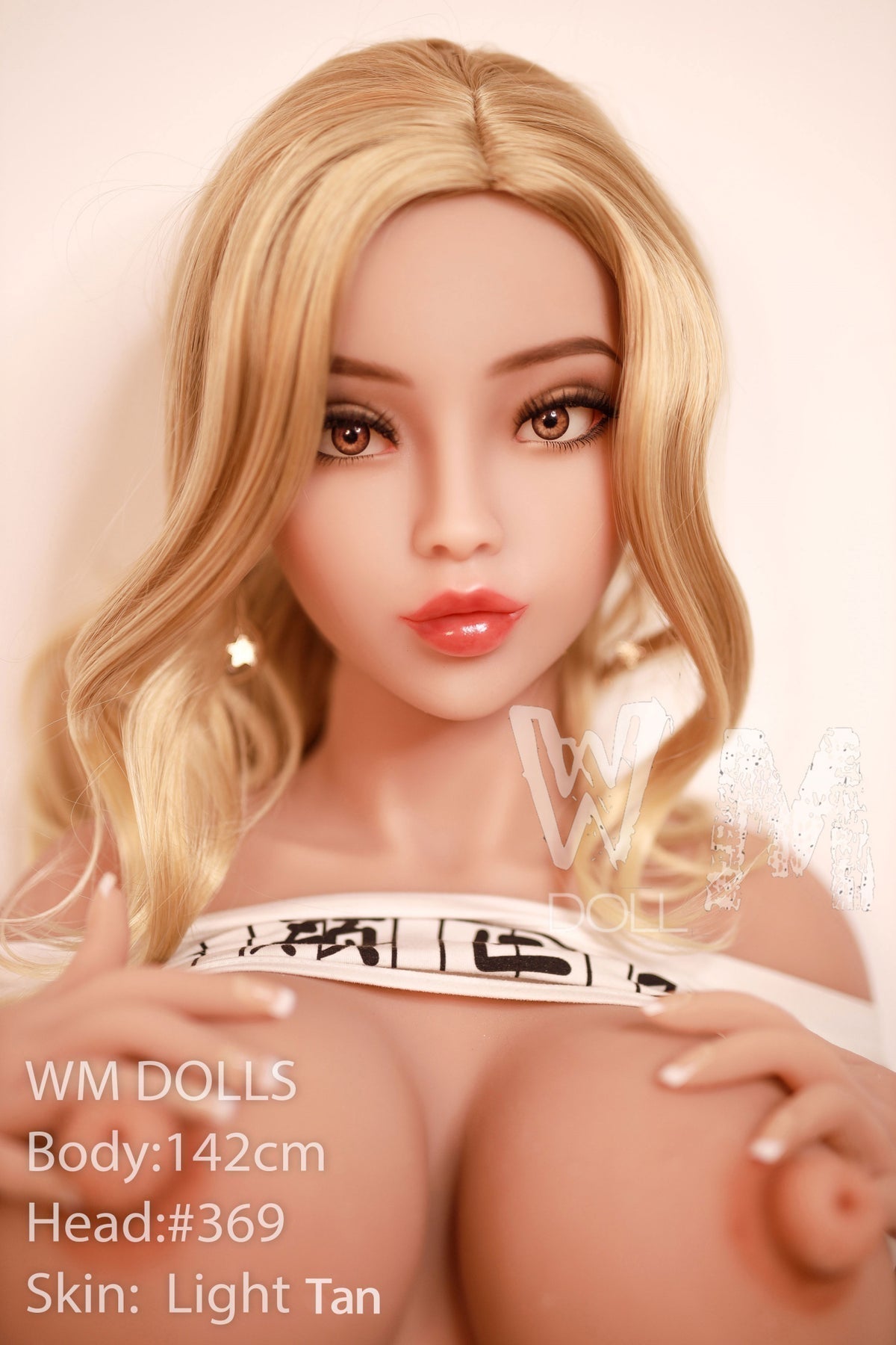 Tess: Big Nipple Sex Doll